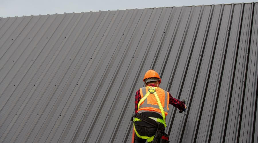 Professional metal roof installation services in Shafter, CA
